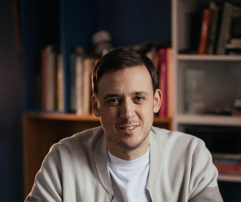 Ростовский Евгений Кириллович, руководитель студии архитектуры и дизайна STUDIO-ROSTOVSKII.